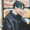 user-avatar